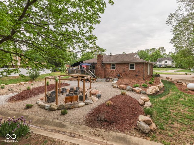 504 Oak Boulevard South Drive, Greenfield, IN 46140