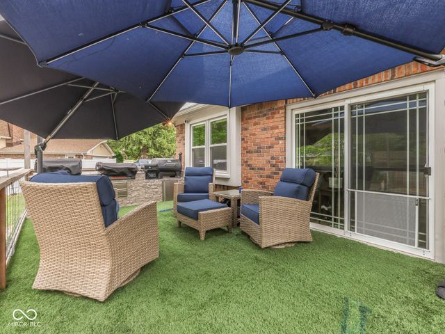 504 Oak Boulevard South Drive, Greenfield, IN 46140