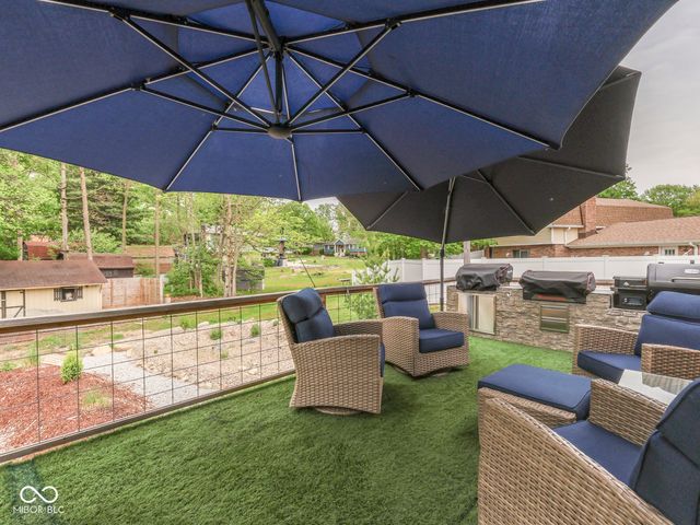 504 Oak Boulevard South Drive, Greenfield, IN 46140