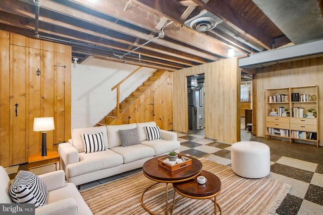 1903 HEATHFIELD RD, Baltimore, MD 21239