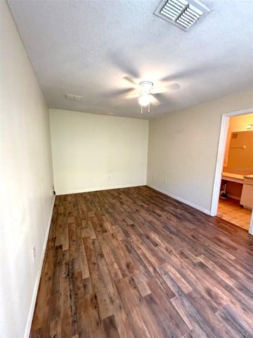 825 WASHINGTON PALM LOOP Lockout Unit B, Davenport, FL 33897