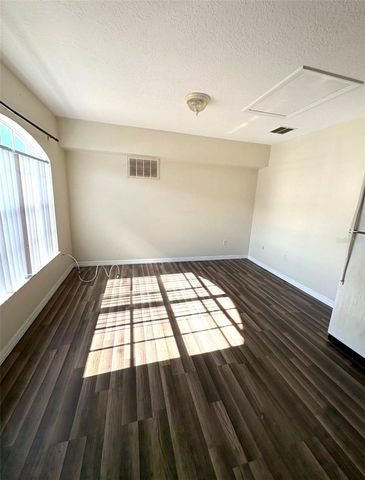 825 WASHINGTON PALM LOOP Lockout Unit B, Davenport, FL 33897