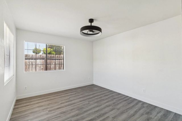 1225 N Broadway 29, Escondido, CA 92026