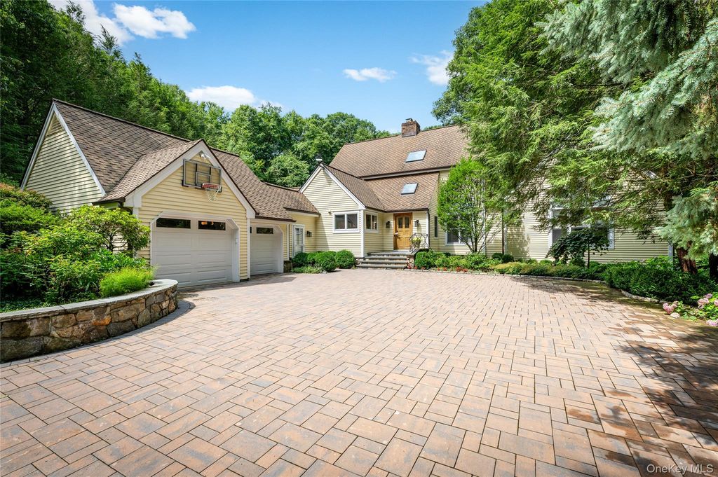55 Old Logging Road, Bedford, NY 10506 — exterior