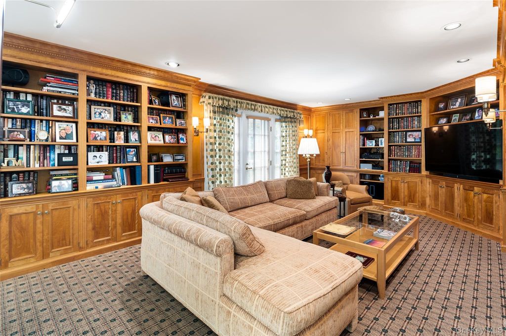 55 Old Logging Road, Bedford, NY 10506 — photo 4