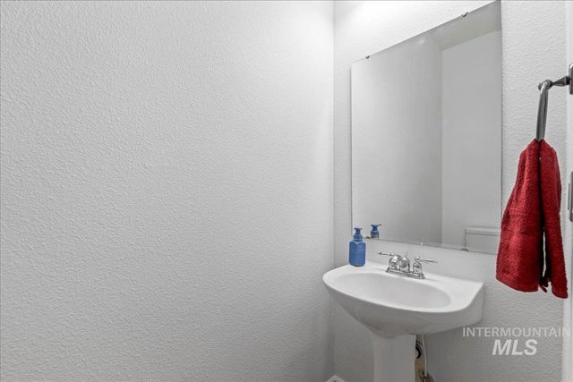 10756 Cocoon Ct., Nampa, ID 83687