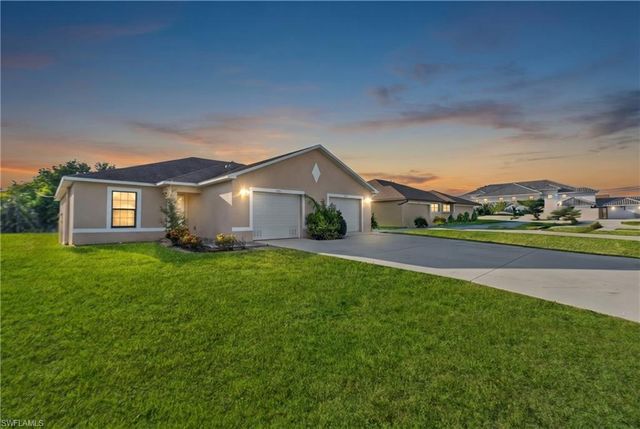 4623 SW 7th PL, Cape Coral, FL 33914