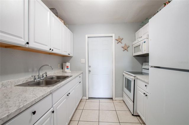 3133 WHITING LANE, Port Charlotte, FL 33952