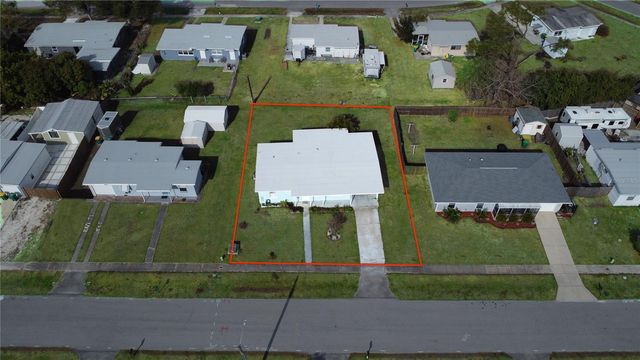 3133 WHITING LANE, Port Charlotte, FL 33952