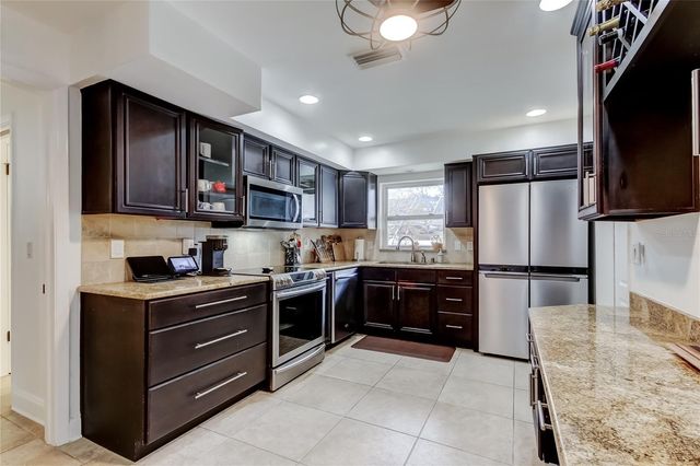 1204 SAN DOMINGO COURT, Clearwater, FL 33759