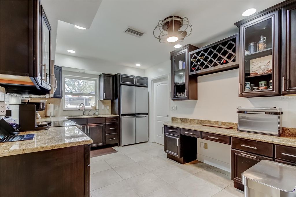 Image 13 of property listing at 1204 SAN DOMINGO COURT, Clearwater, FL 33759