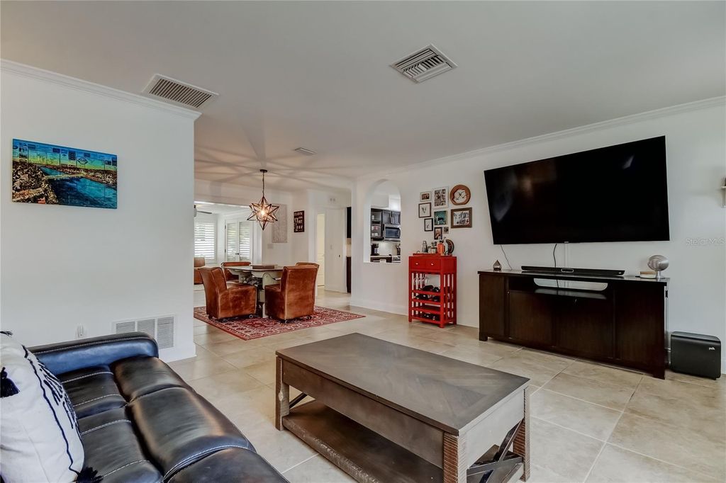 Image 6 of property listing at 1204 SAN DOMINGO COURT, Clearwater, FL 33759