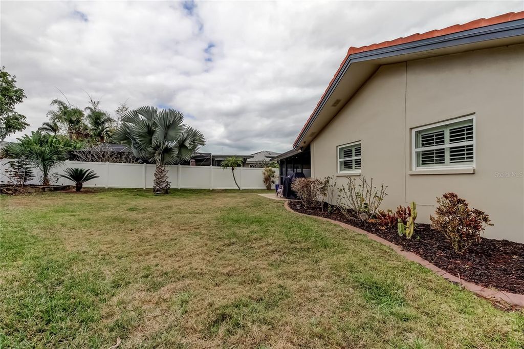 Image 51 of property listing at 1204 SAN DOMINGO COURT, Clearwater, FL 33759