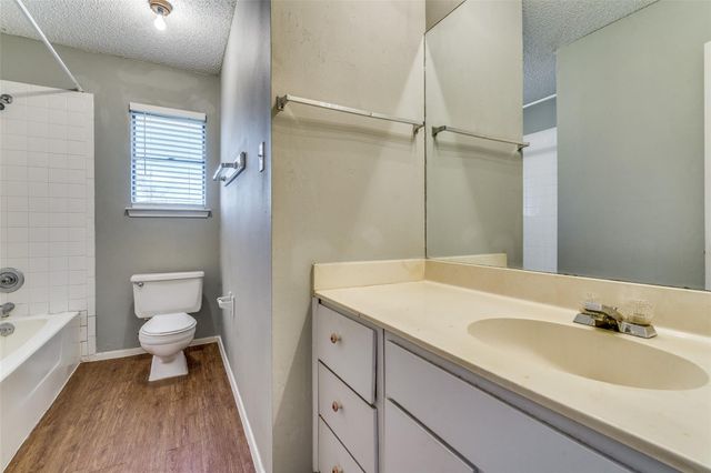 5303 Indio CV D, Austin, TX 78745