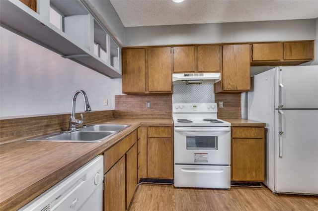 5303 Indio CV D, Austin, TX 78745