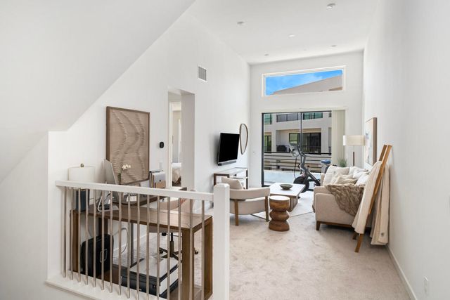 318 Huddle Springs Way, Palm Springs, CA 92264