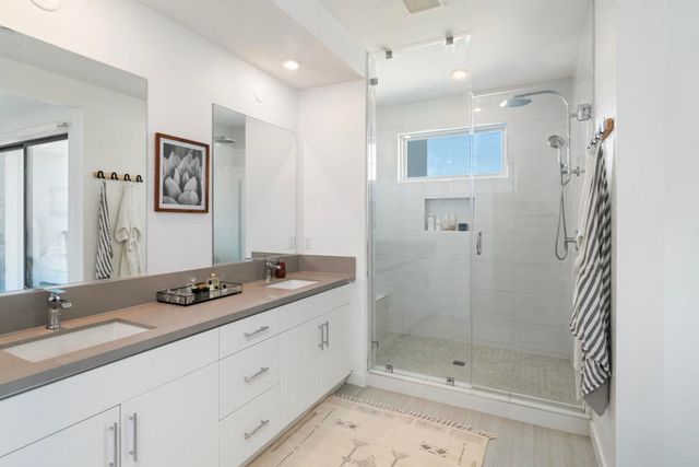 318 Huddle Springs Way, Palm Springs, CA 92264