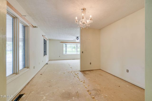 1556 Mill Creek Road, Fall Branch, TN 37656