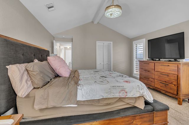 622 Stone Canyon Drive, Irving, TX 75063