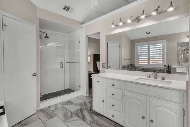 622 Stone Canyon Drive, Irving, TX 75063