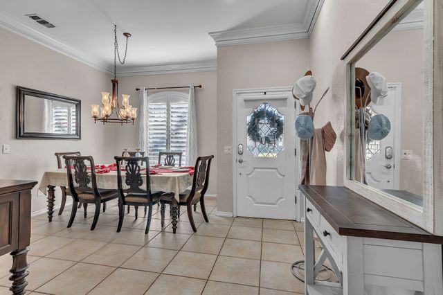 622 Stone Canyon Drive, Irving, TX 75063