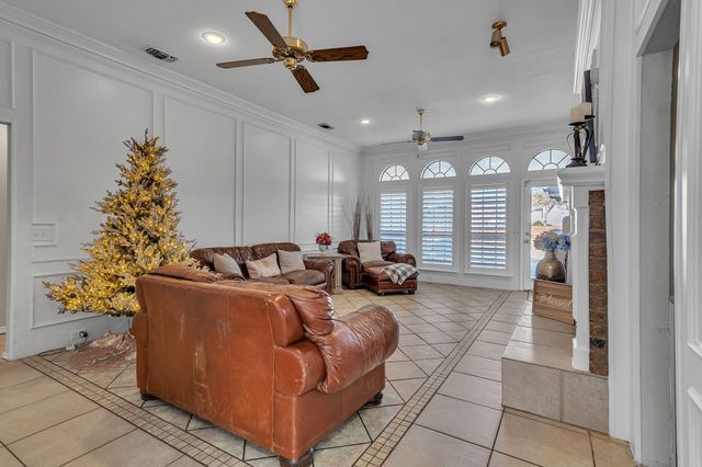 622 Stone Canyon Drive, Irving, TX 75063