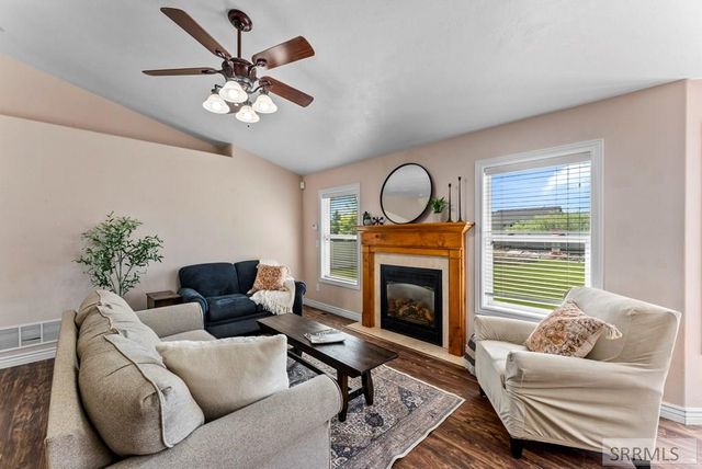 5555 S Veil Drive, Idaho Falls, ID 83406