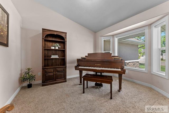 5555 S Veil Drive, Idaho Falls, ID 83406