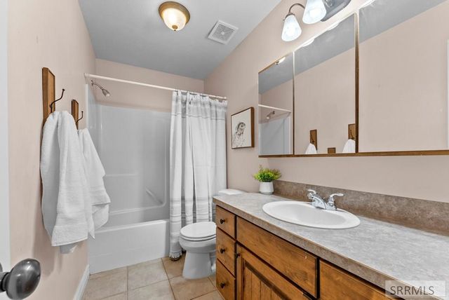 5555 S Veil Drive, Idaho Falls, ID 83406