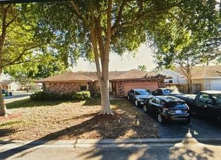 11202 NW 44th St, Coral Springs, FL 33065