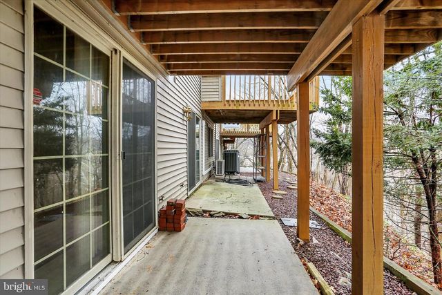 1442 MAPLEWOOD DR, New Cumberland, PA 17070