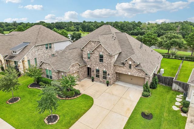 16810 Harbor Falls Drive, Cypress, TX 77433
