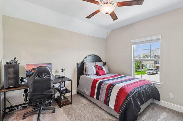 16810 Harbor Falls Drive, Cypress, TX 77433