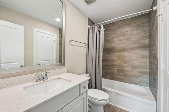 16810 Harbor Falls Drive, Cypress, TX 77433