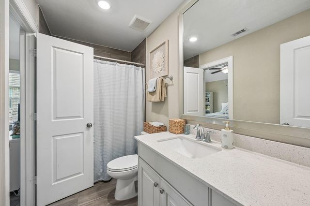 16810 Harbor Falls Drive, Cypress, TX 77433