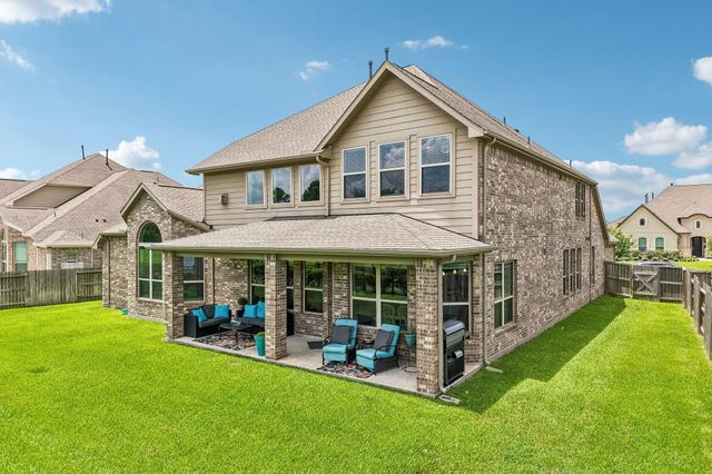 16810 Harbor Falls Drive, Cypress, TX 77433