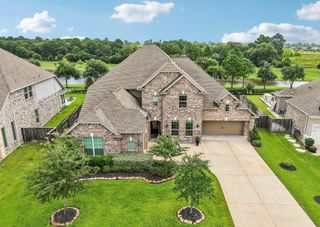 16810 Harbor Falls Drive, Cypress, TX 77433
