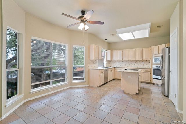 711 ARCH STONE, San Antonio, TX 78258