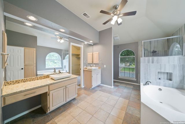 711 ARCH STONE, San Antonio, TX 78258
