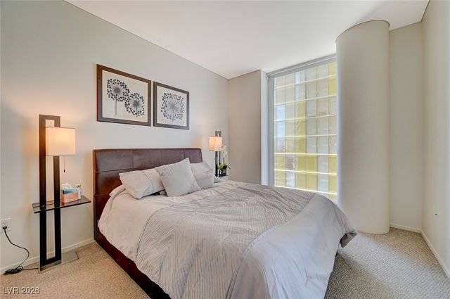 3722 Las Vegas Boulevard 2010, Las Vegas, NV 89158