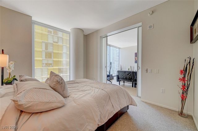 3722 Las Vegas Boulevard 2010, Las Vegas, NV 89158