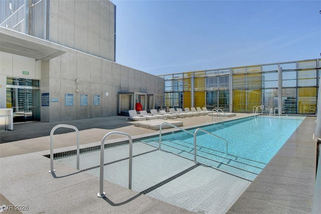 3722 Las Vegas Boulevard 2010, Las Vegas, NV 89158