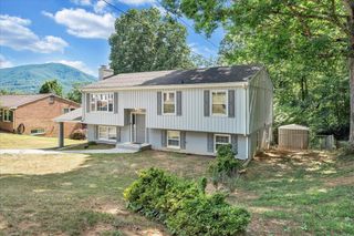 5263 Fordwick DR, Roanoke, VA 24018