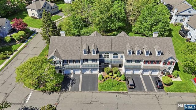 5 Pheasant Run, Old Tappan, NJ 07675