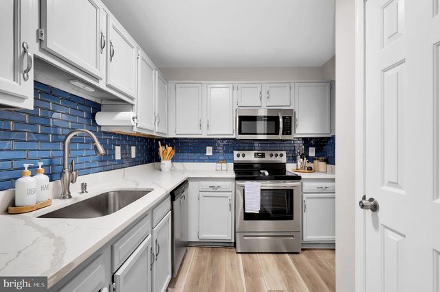 17121 BRIARDALE RD, Rockville, MD 20855