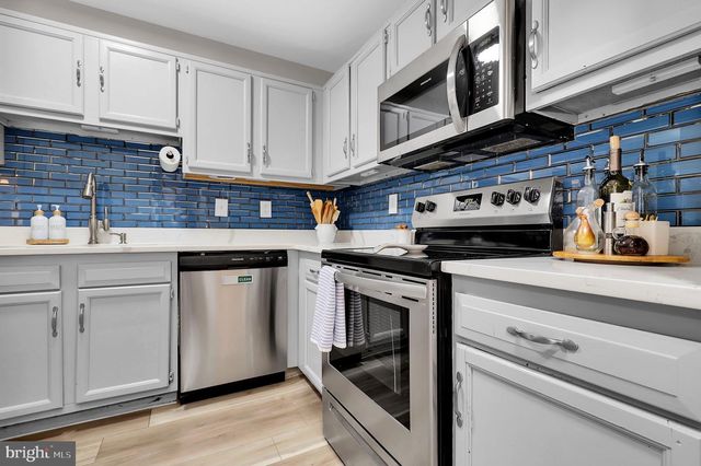 17121 BRIARDALE RD, Rockville, MD 20855