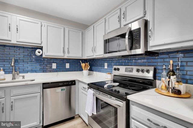 17121 BRIARDALE RD, Rockville, MD 20855