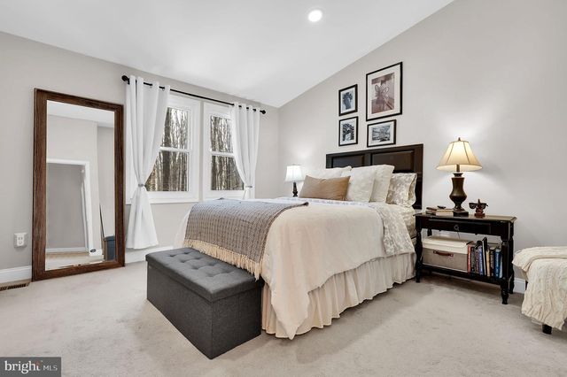 17121 BRIARDALE RD, Rockville, MD 20855