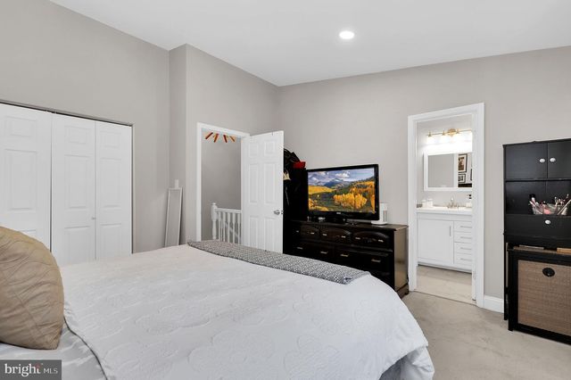 17121 BRIARDALE RD, Rockville, MD 20855