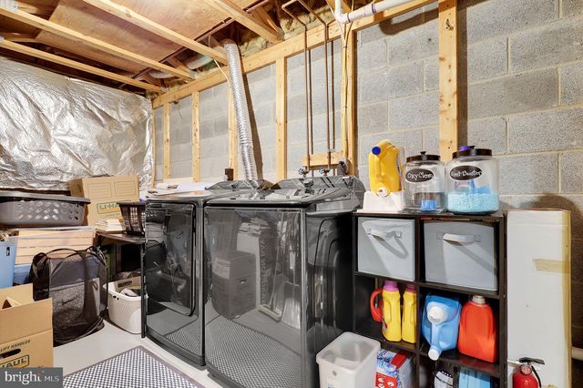 17121 BRIARDALE RD, Rockville, MD 20855